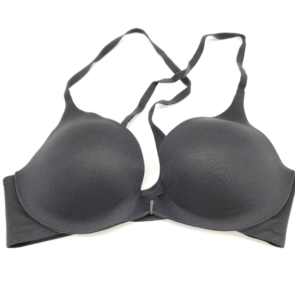 Victoria's Secret Other - Victoria's secret bra push up black 34C front clas